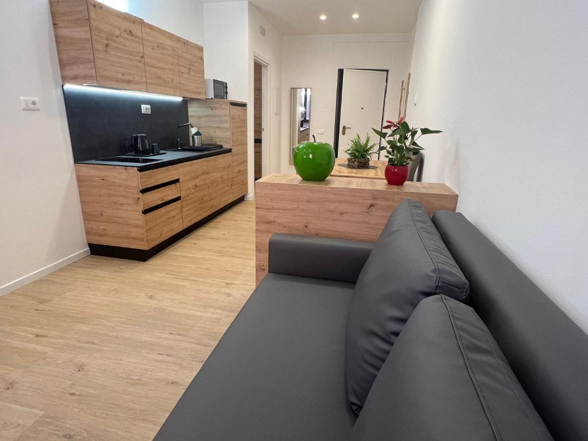 Yugogo Mazzini 41 - Bilocale Trento Centro Apartment Ngoại thất bức ảnh