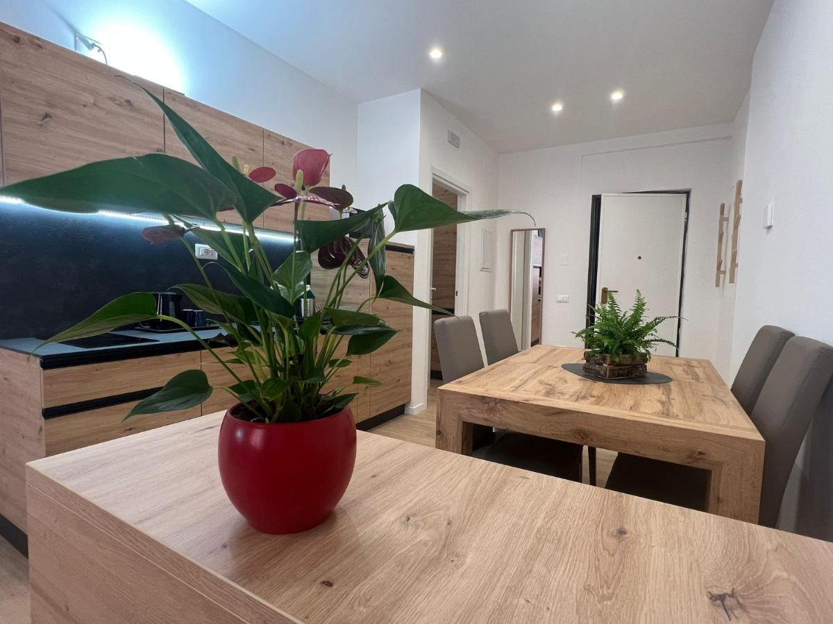 Yugogo Mazzini 41 - Bilocale Trento Centro Apartment Ngoại thất bức ảnh