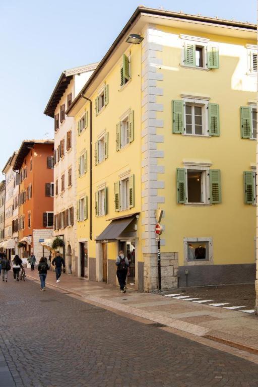 Yugogo Mazzini 41 - Bilocale Trento Centro Apartment Ngoại thất bức ảnh
