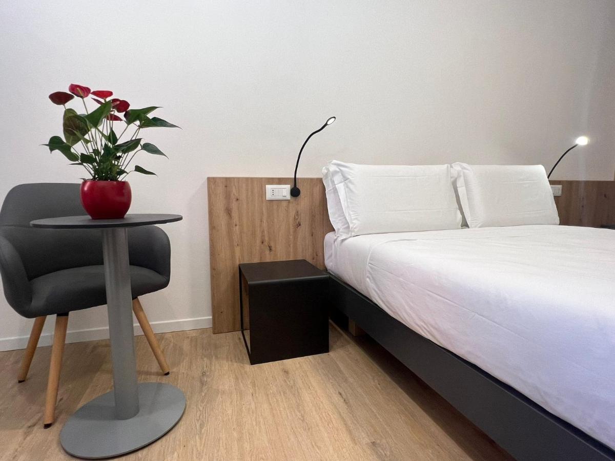 Yugogo Mazzini 41 - Bilocale Trento Centro Apartment Ngoại thất bức ảnh