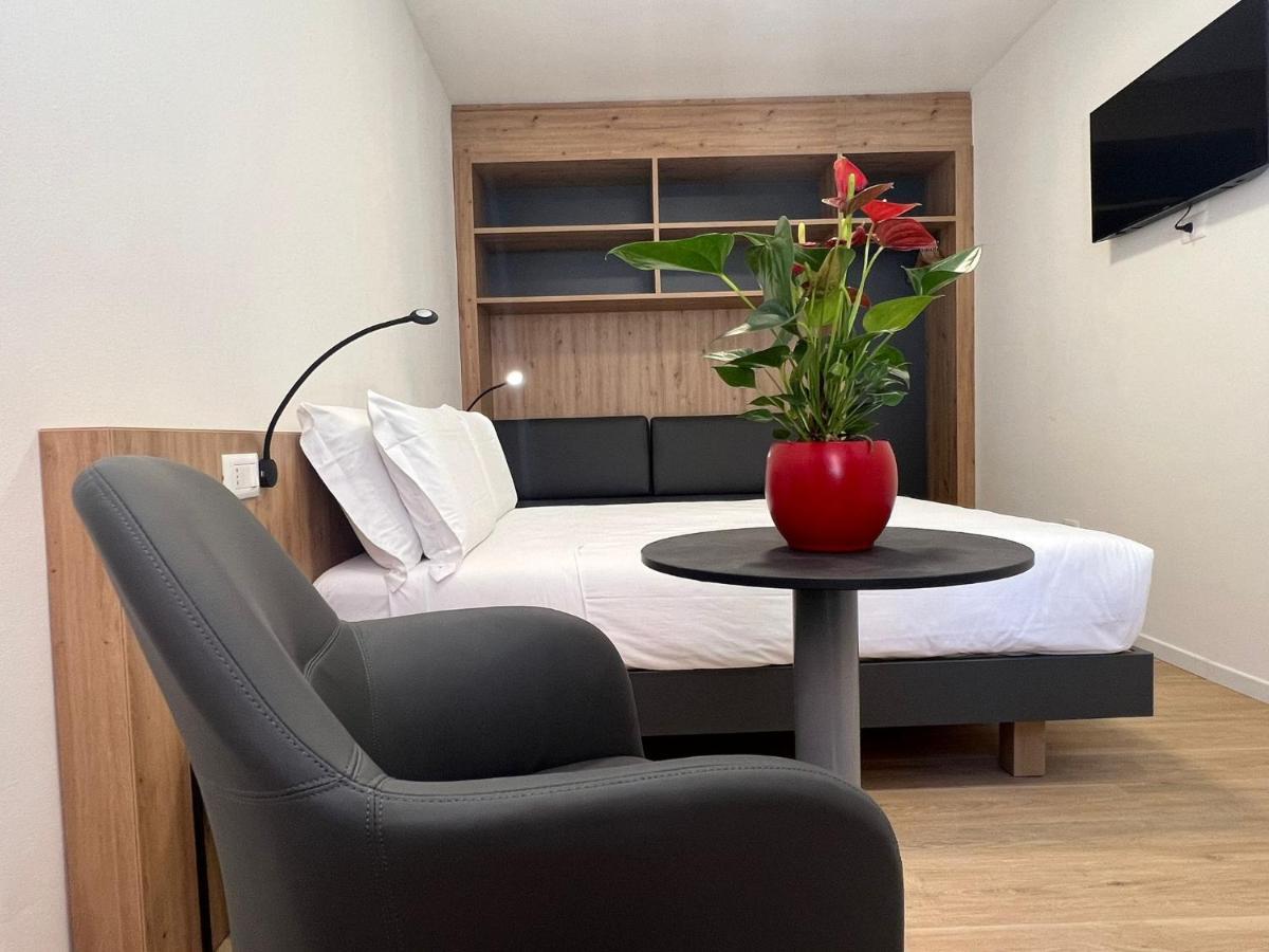 Yugogo Mazzini 41 - Bilocale Trento Centro Apartment Ngoại thất bức ảnh